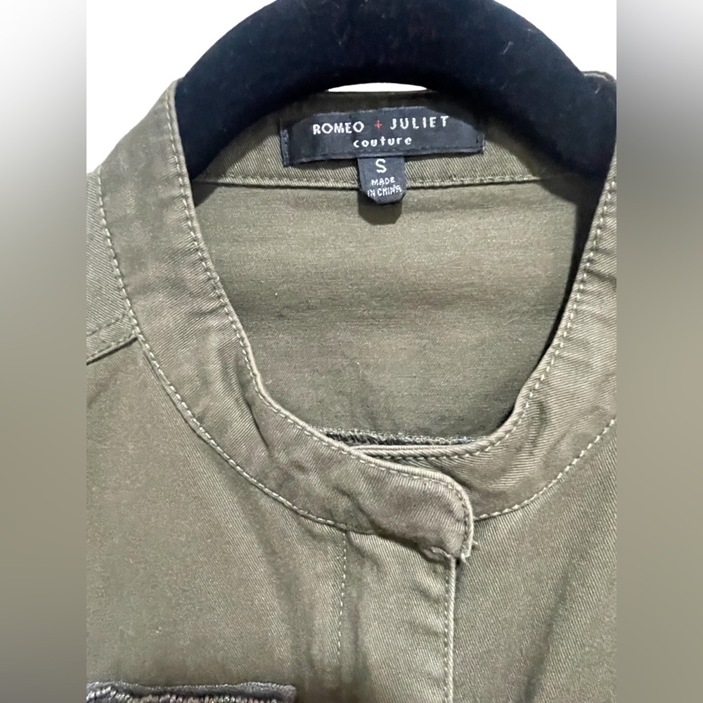 Romeo and Juliet couture Beaded Embellished Military Style jacket Size Small - Picture 5 of 6
